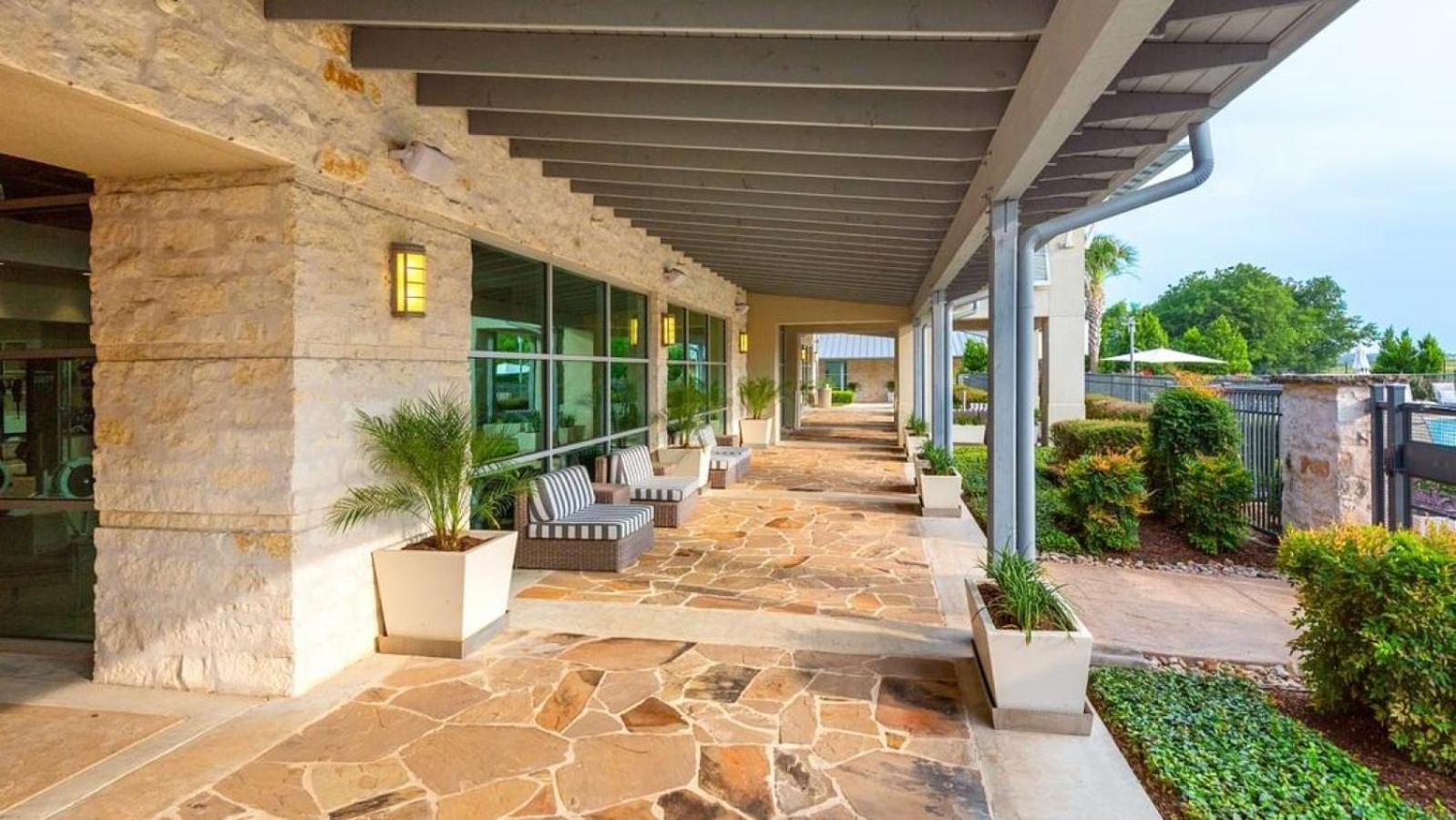 Landing At The Green At Plum Creek - 2 Bedrooms In Kyle Exterior photo
